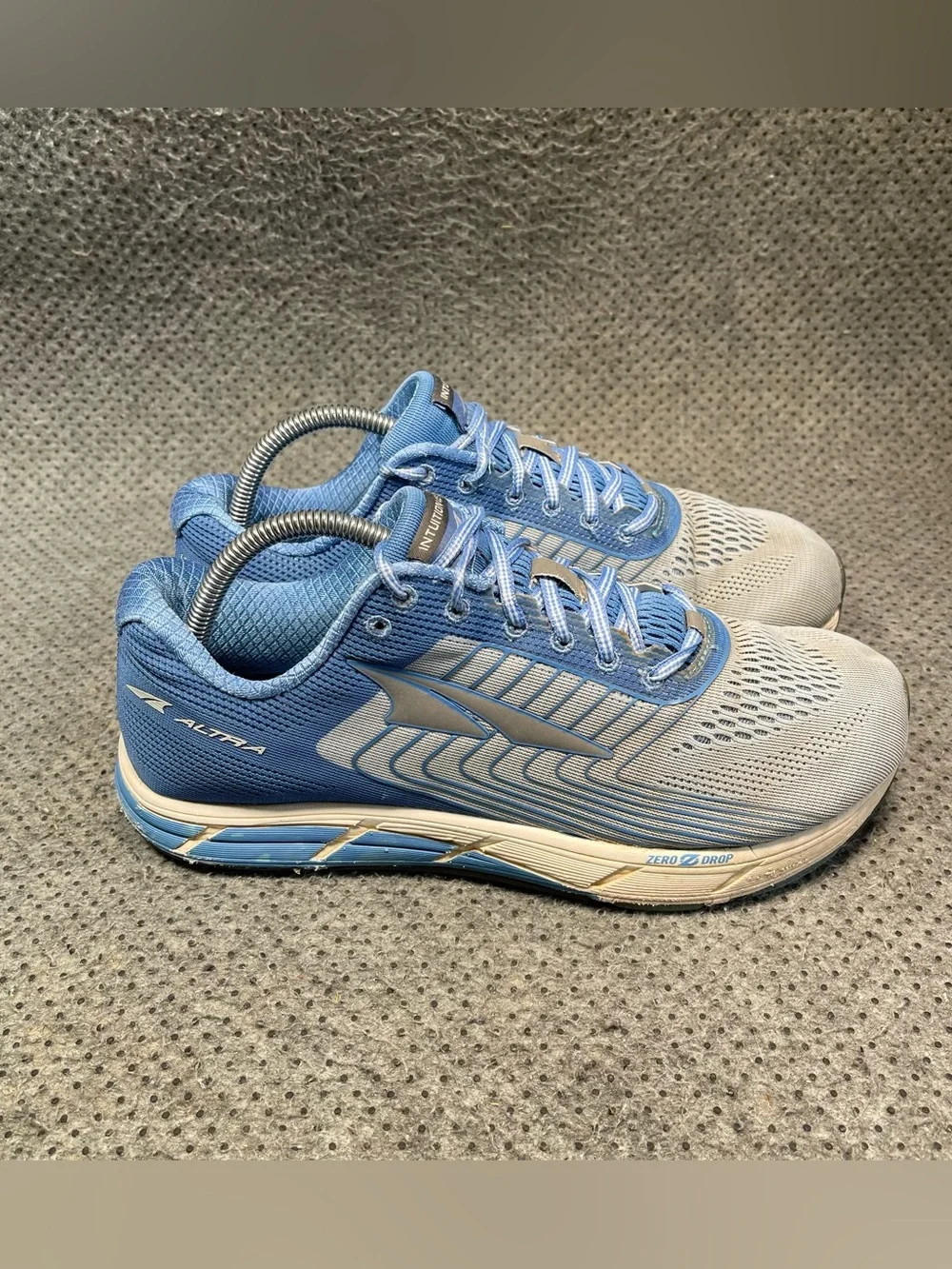 Altra Intuition 4.5 Blue Running Shoes Size 10.5 Women’s